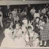         Padilla2-13-1 Baile Infantile 12-15-1957 r
   