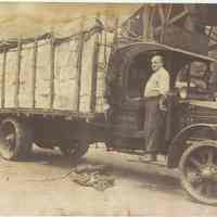          unenhanced; Origformat: Print-Photographic
   