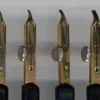          detail pen heads from left: number 6, 5, 3, 1
   