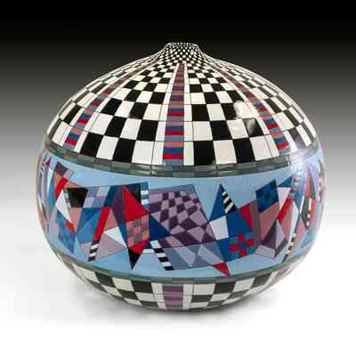 Abstraction in the Round