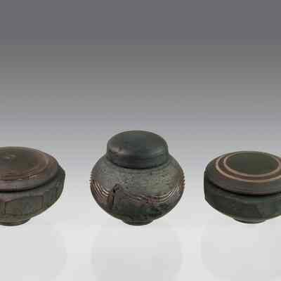 Miniature Covered Containers
