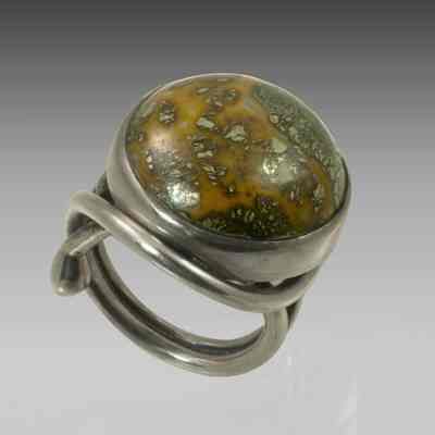 Agate Cabochon Ring