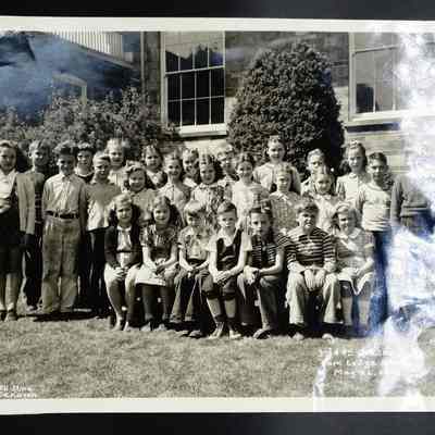 Park Lodge 3rd and 4th Grade Class Photo