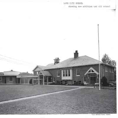 Lake City School showing new addition and old school