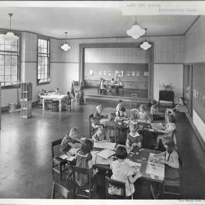 Lake City School kindergarten class