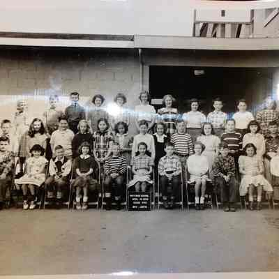 Navy Base School 1950, Grade 5, Mrs. Justin