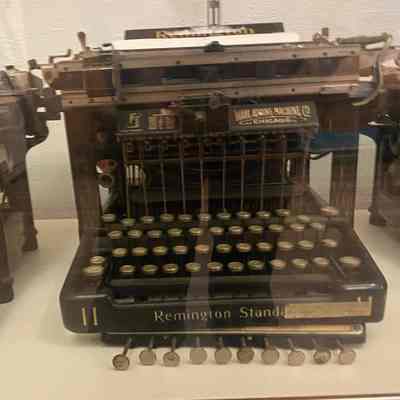 Typewriter, Manual