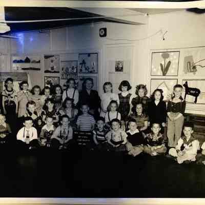 Park Lodge School, May 3 1950, Kindergarten, Mrs. Jon
