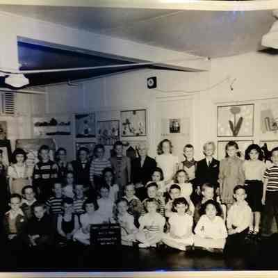 Park Lodge School, May 3 1950, Kindergarten, Mrs. White