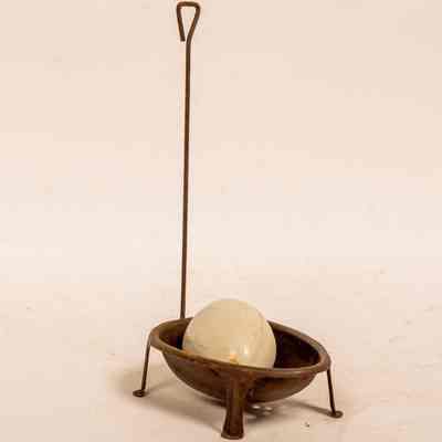 Boiled egg submersible holder