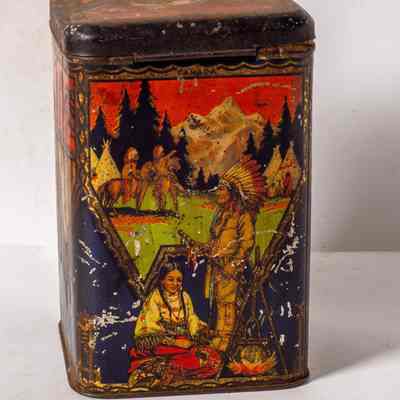 Arnott's tin