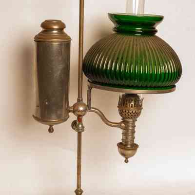 Student lamp