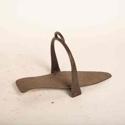 Stirrup