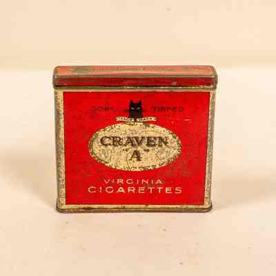 Tobacco tin