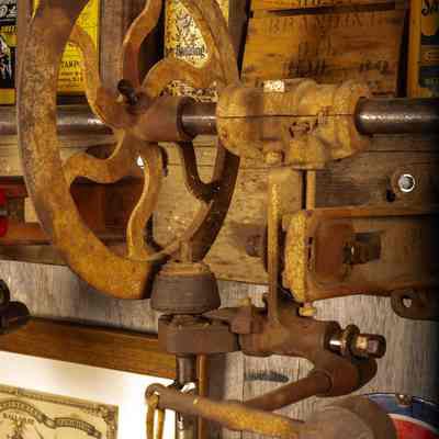 Shearing overhead gear