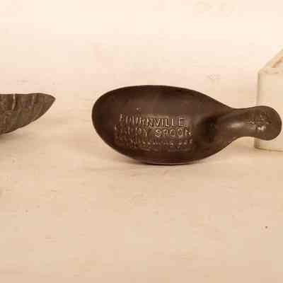 Measuring spoons