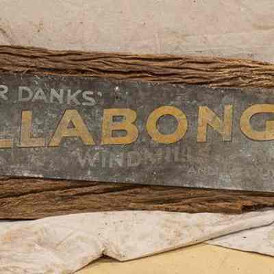 Tin sign - Billabong Windmills