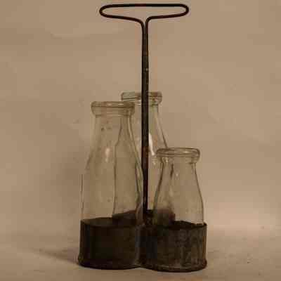 Milk bottle carrier