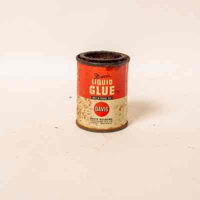 Davis Glue