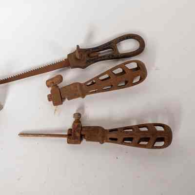 3 Cast Iron Handles