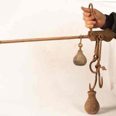 Steelyard Scales