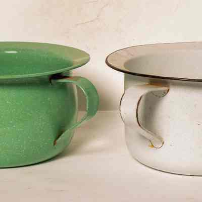 Chamber Pots