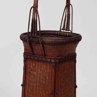 Woven Japanese ikebana basket