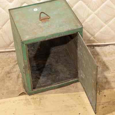 tin meat safe