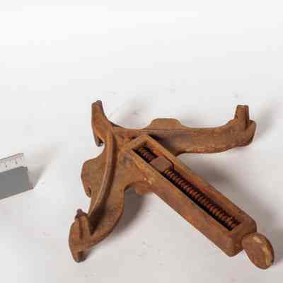 Cast Iron Clamp