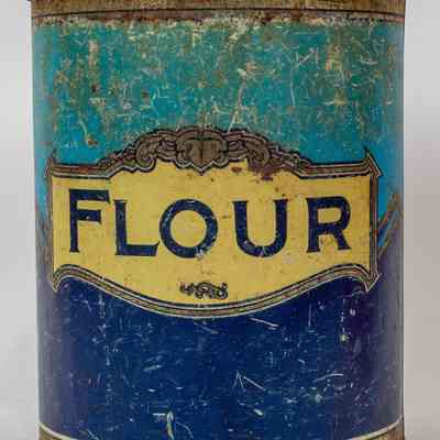 Flower Tin