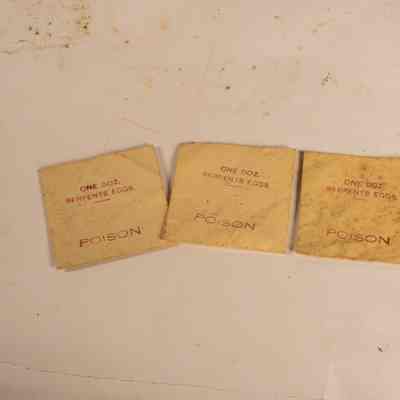 4 Little Envelopes