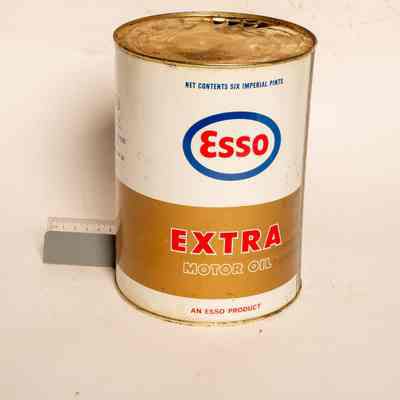 Can of SO Extra Motor Oil