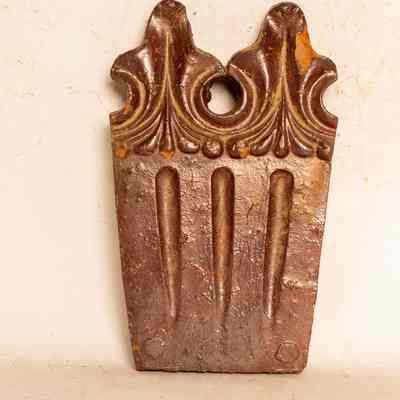 Garden edging tile