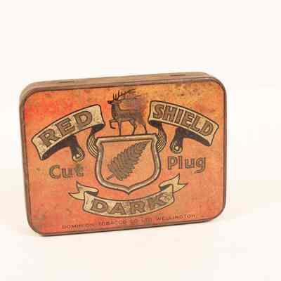 Tobacco tin