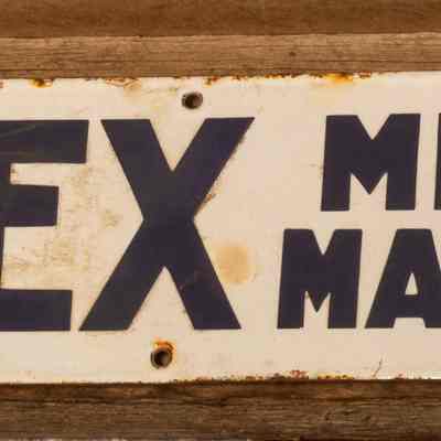 Enamel sign - Simplex