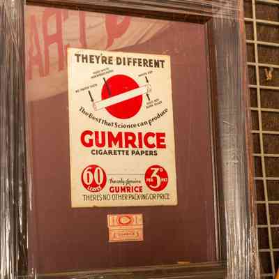 Gum rice cigarette papers