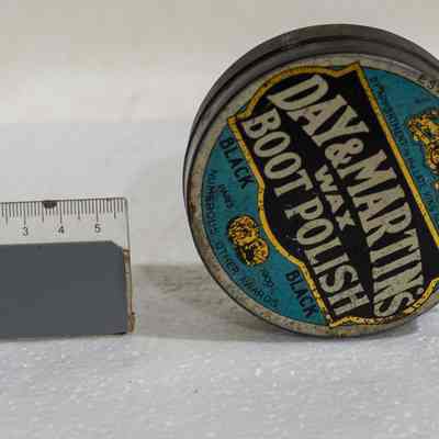 Boot polish