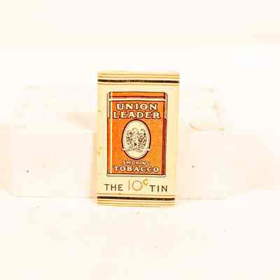 Tobacco tin