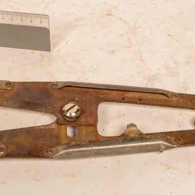 Castrating Tools