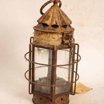 Australian made lamp E.A Harper