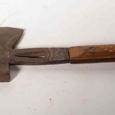 Box Axe