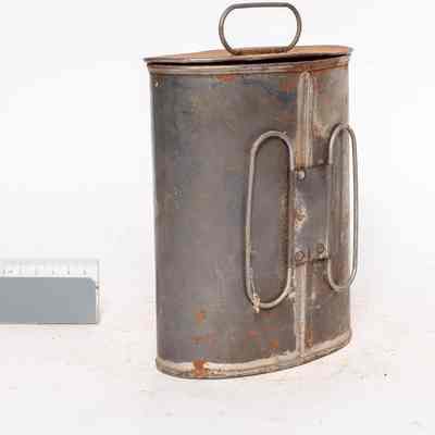Quart Pots