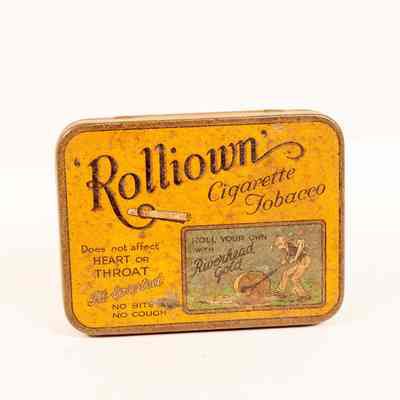 Tobacco tin