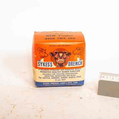 Cardboard drench container