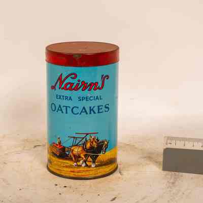 Oatcakes tin