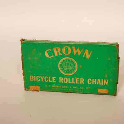 Bicycle chain