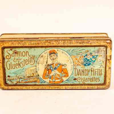 Tobacco tin
