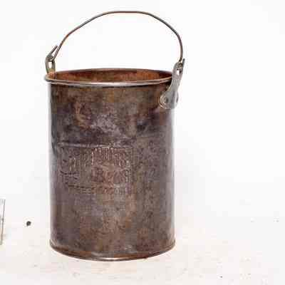 Quart Pots