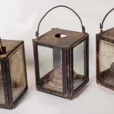 3 Lamps