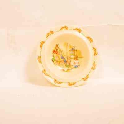 Children's plate.